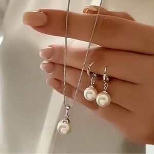 Classic Pearl Drop Necklace & Earrings Set - new